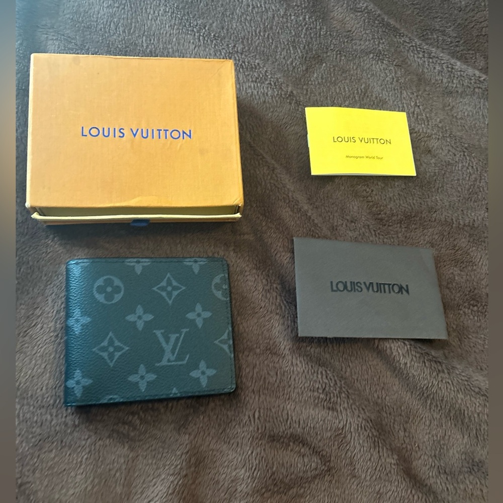 Louis Vuitton Monogram Card Case Wallet
